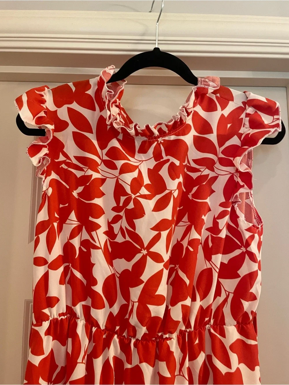 Red & White Floral Tiered Midi Dress - Picture 2 of 4